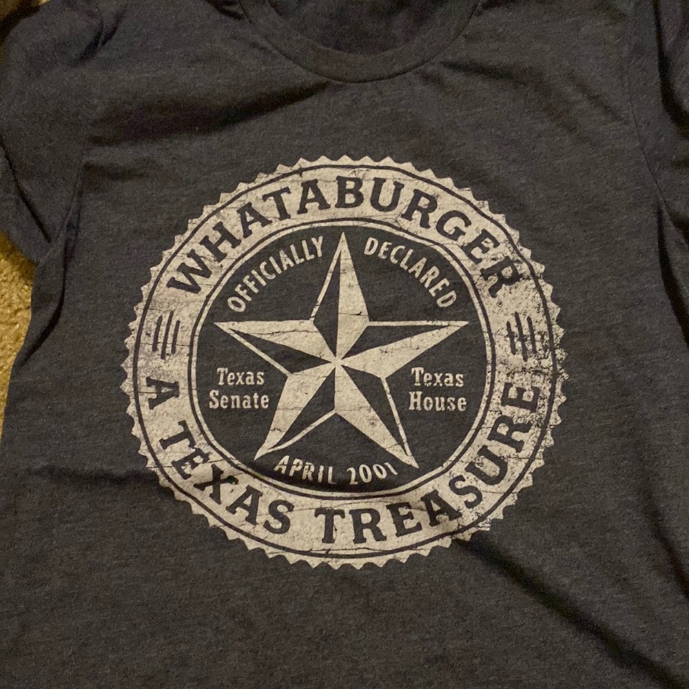 NWT Whataburger Texas treasure shirt. Size large.